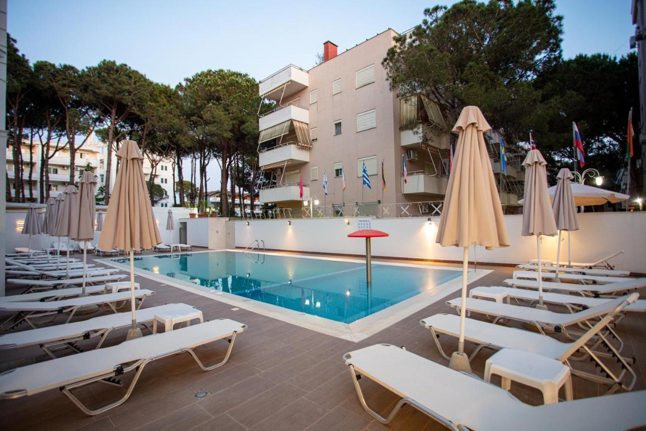 Hotel Kapri Golem  Extérieur photo