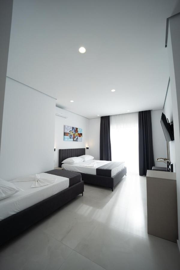 Hotel Kapri Golem  Extérieur photo
